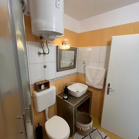 Apartment Tino *