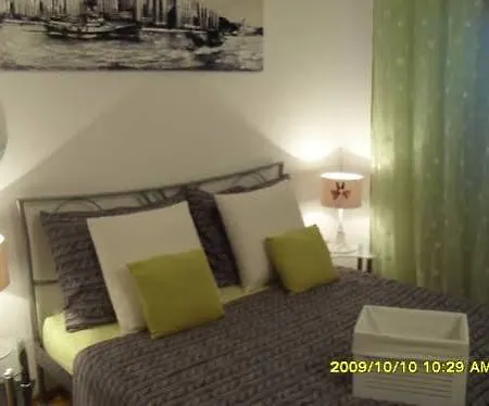 Apartment Tino Hvar Town