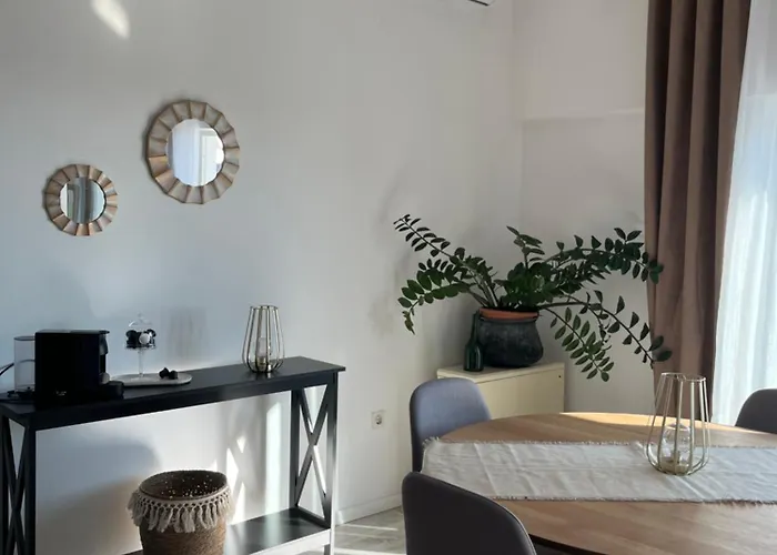 Tino Apartment Hvar Town