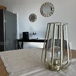 דירה Tino